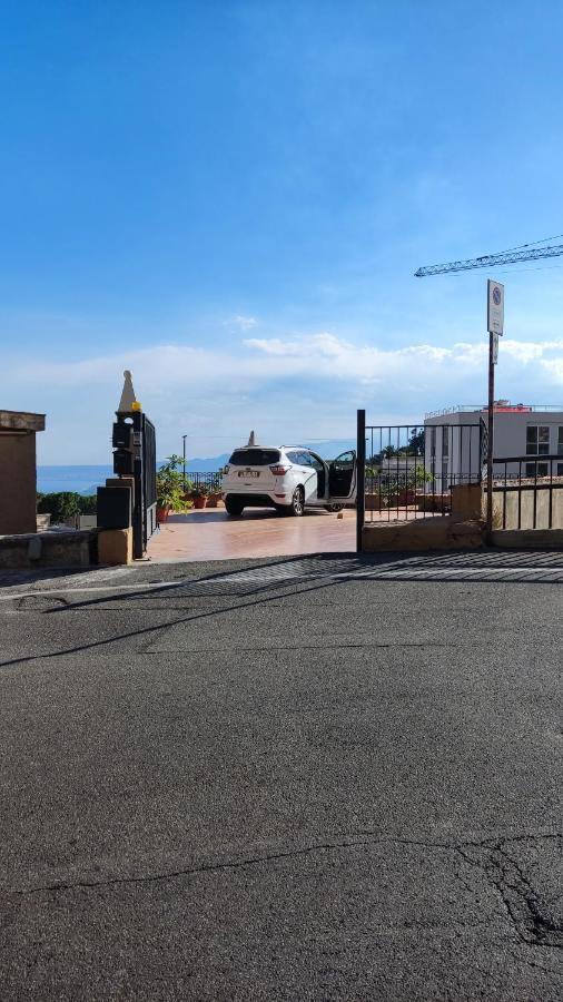 Вилла Casa Vacanza Da.Ri. Таормина Экстерьер фото