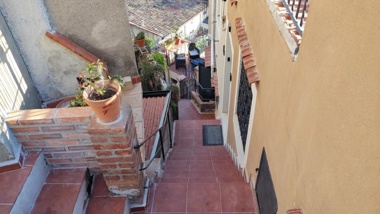 Вилла Casa Vacanza Da.Ri. Таормина Экстерьер фото